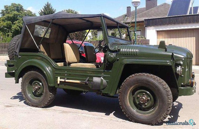 1950' Austin Champ photo #2