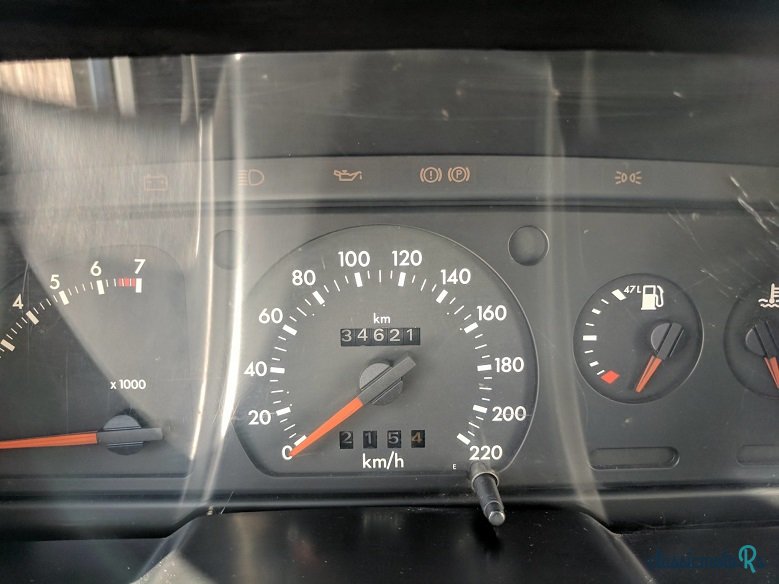 1988' Ford Escort photo #6