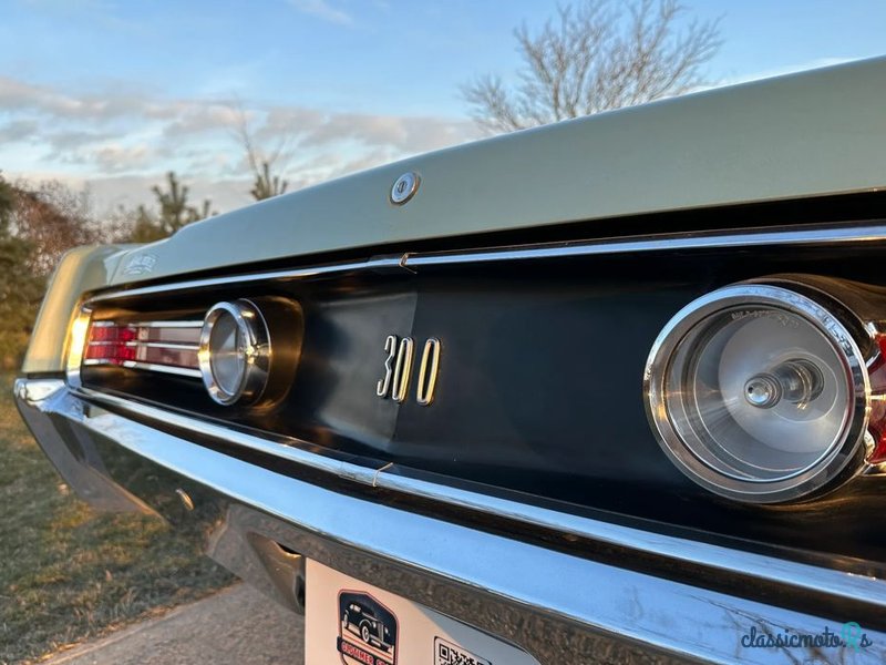 1968' Chrysler 300 photo #6