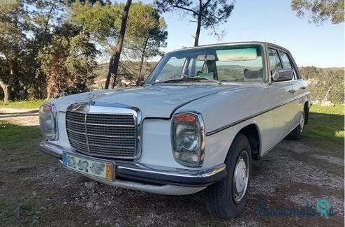 1976' Mercedes-Benz 240 photo #1