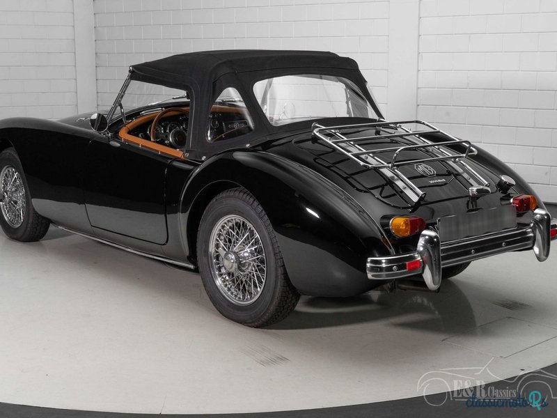 1962' MG MGA 1622 Mk2 photo #5