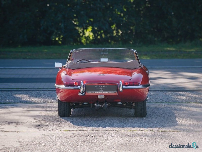 1963' Jaguar E-Type photo #5