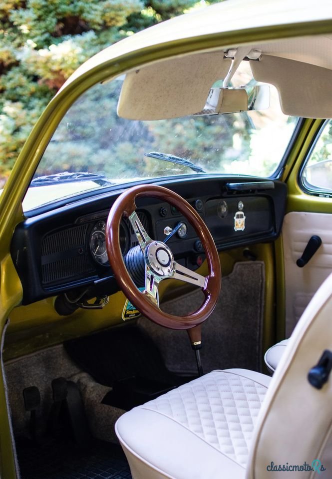 1972' Volkswagen Garbus photo #2