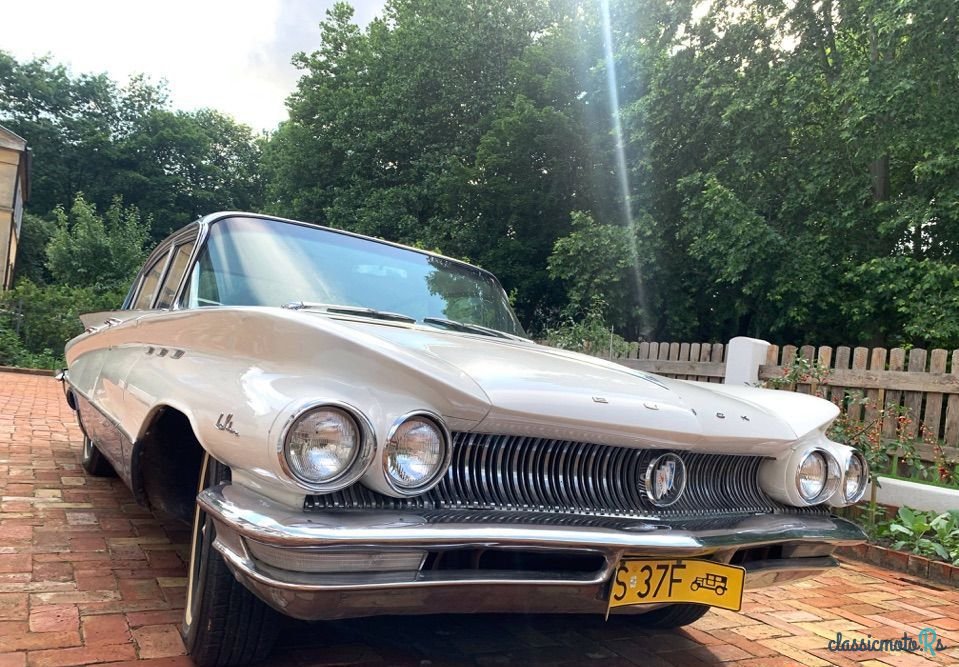 1960' Buick Le Sabre photo #3