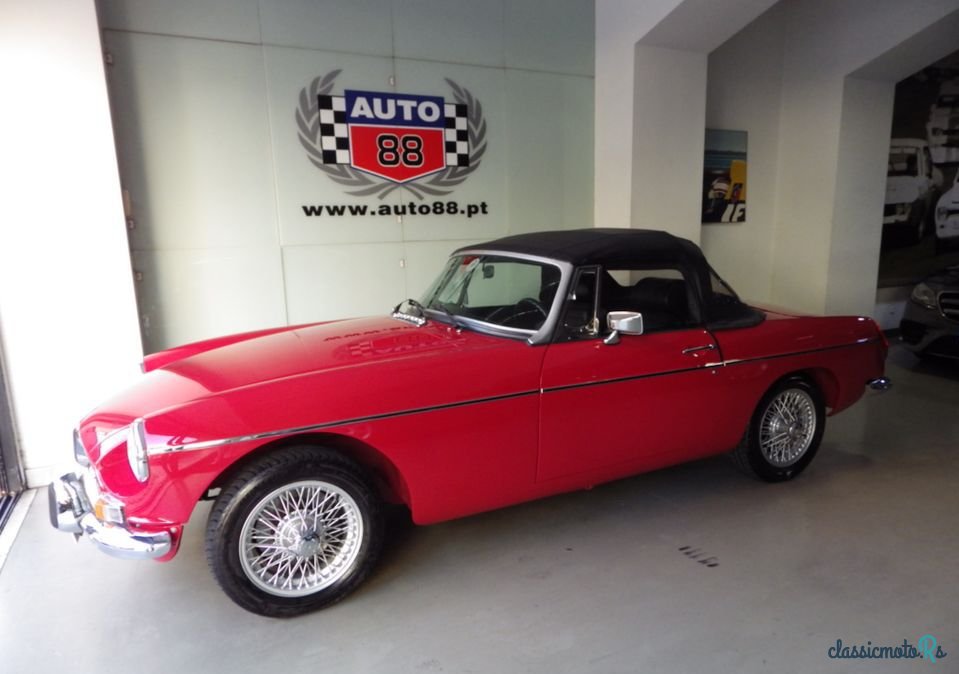 1974' MG MGB photo #1