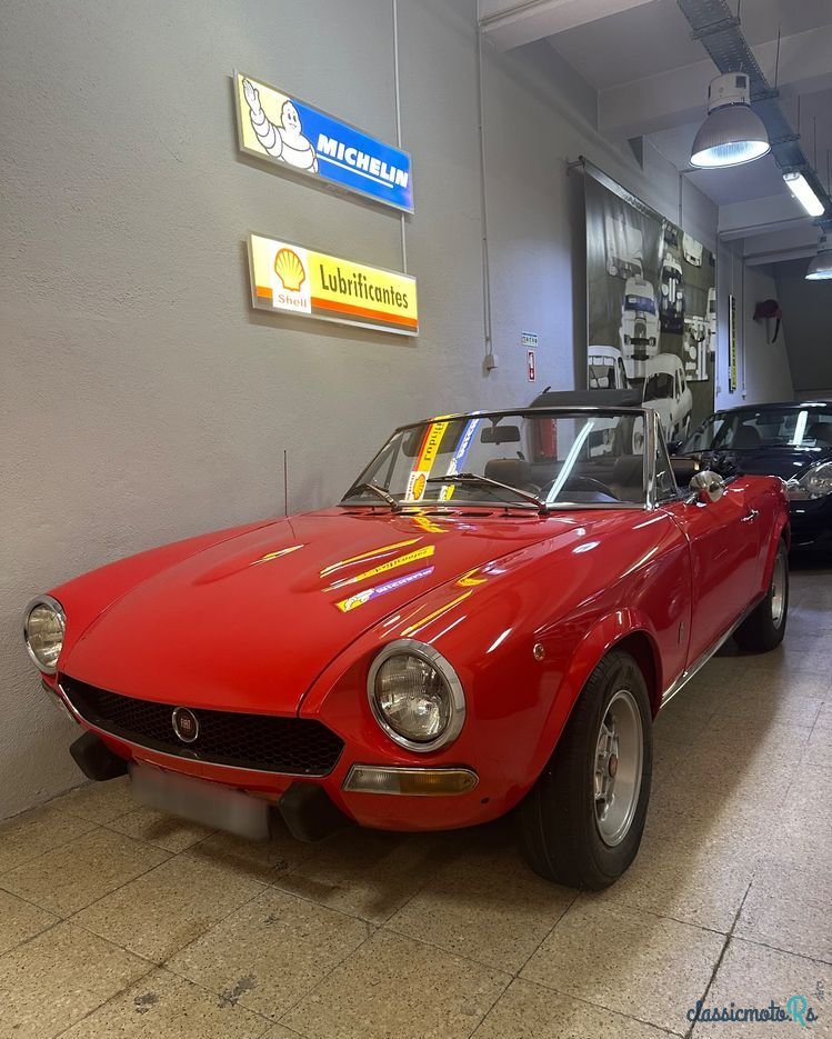 1971' Fiat 124 Spider photo #2