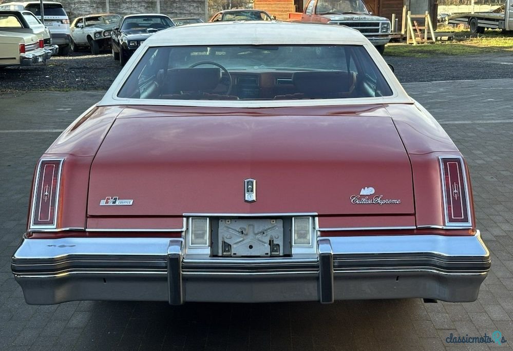 1977' Oldsmobile Cutlass photo #6