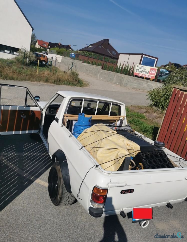 1976' Nissan Sunny photo #6