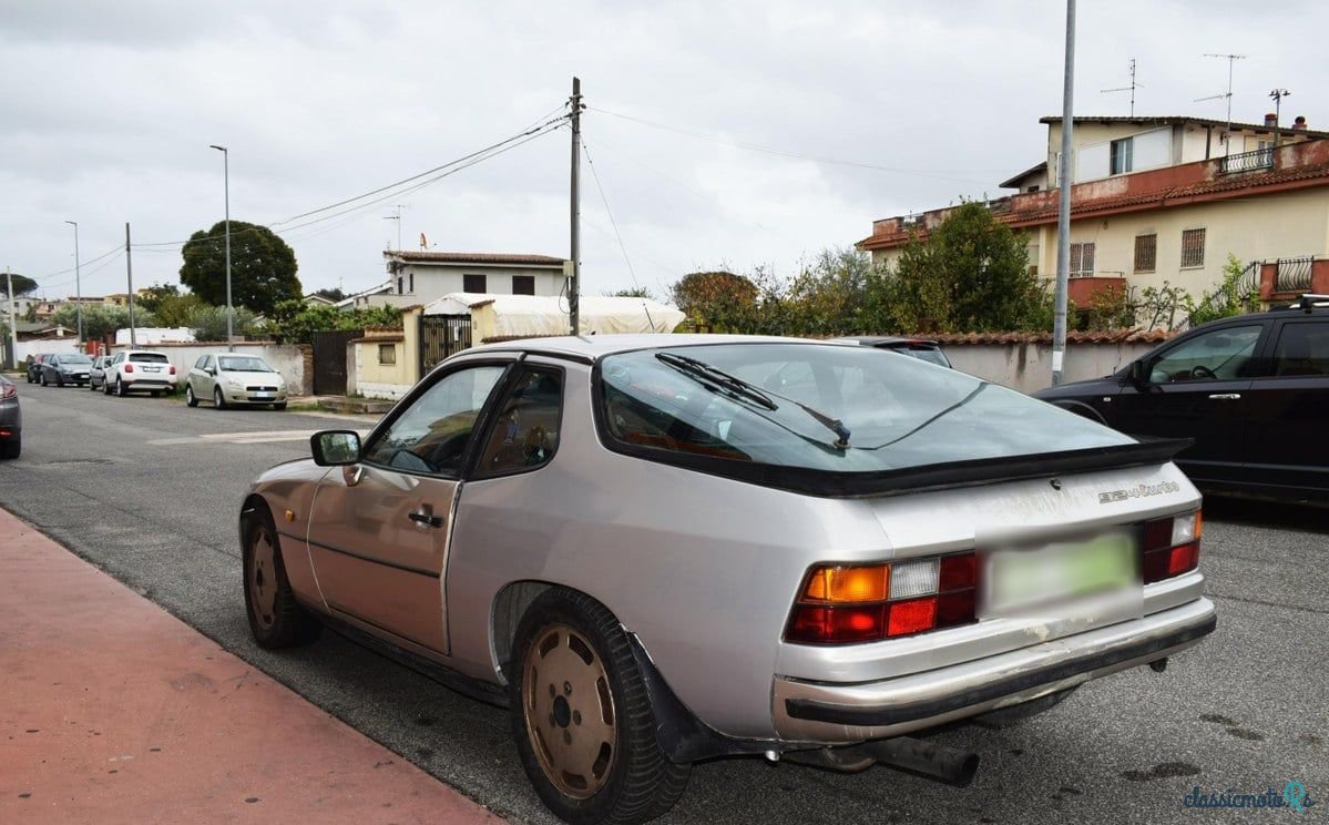 1983' Porsche 924 photo #4