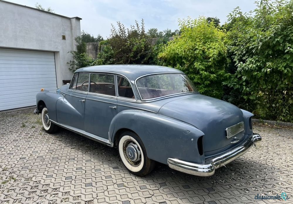 1958' Mercedes-Benz 300D Adenauer photo #3