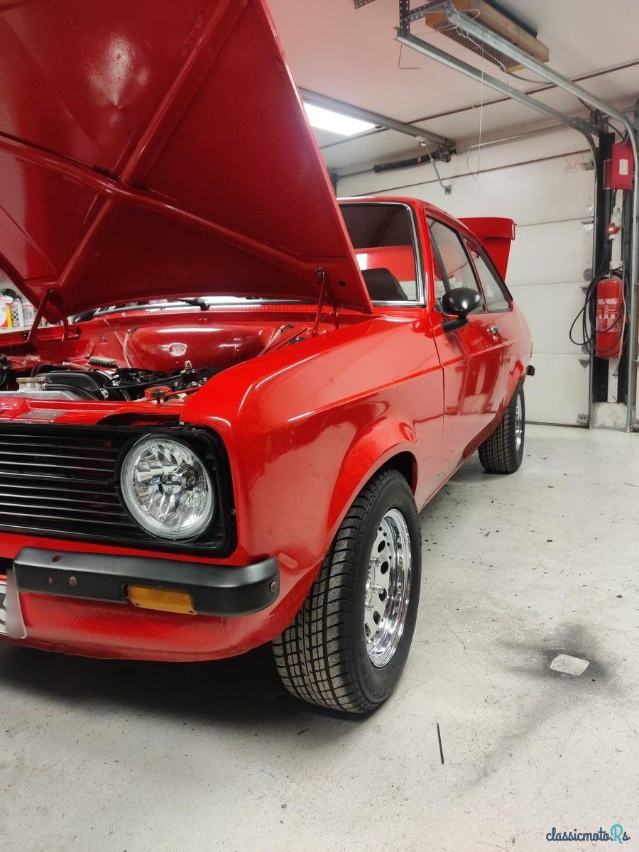 1975' Ford Escort photo #3