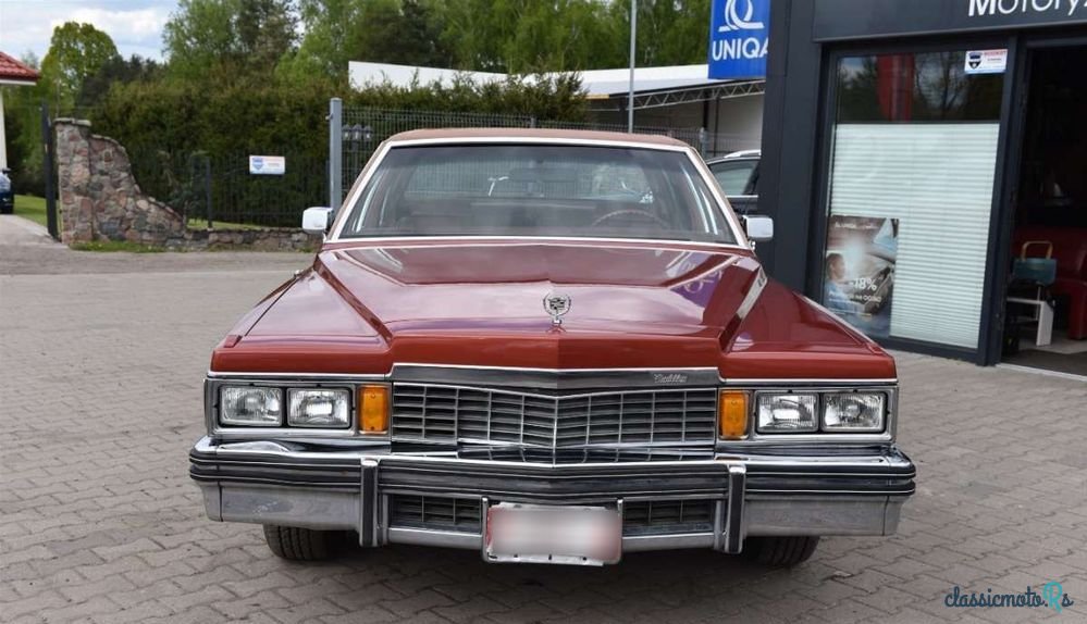 1977' Cadillac Fleetwood photo #2