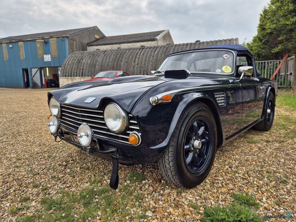 1968' Triumph TR5 photo #4
