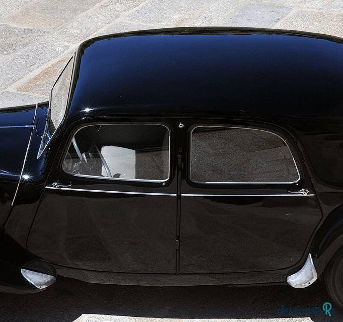 1955' Citroen 11 B photo #3