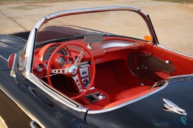 1958' Chevrolet Corvette photo #5