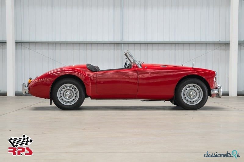 1962' MG MGA photo #4