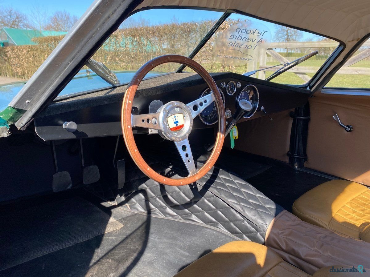 1979' Maserati 330 photo #5