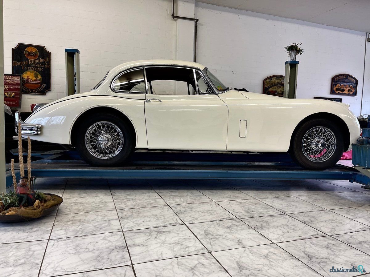 1958' Jaguar Xk150 photo #3