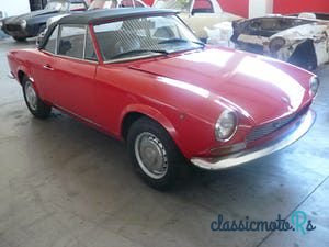 1969' Fiat 124 photo #1