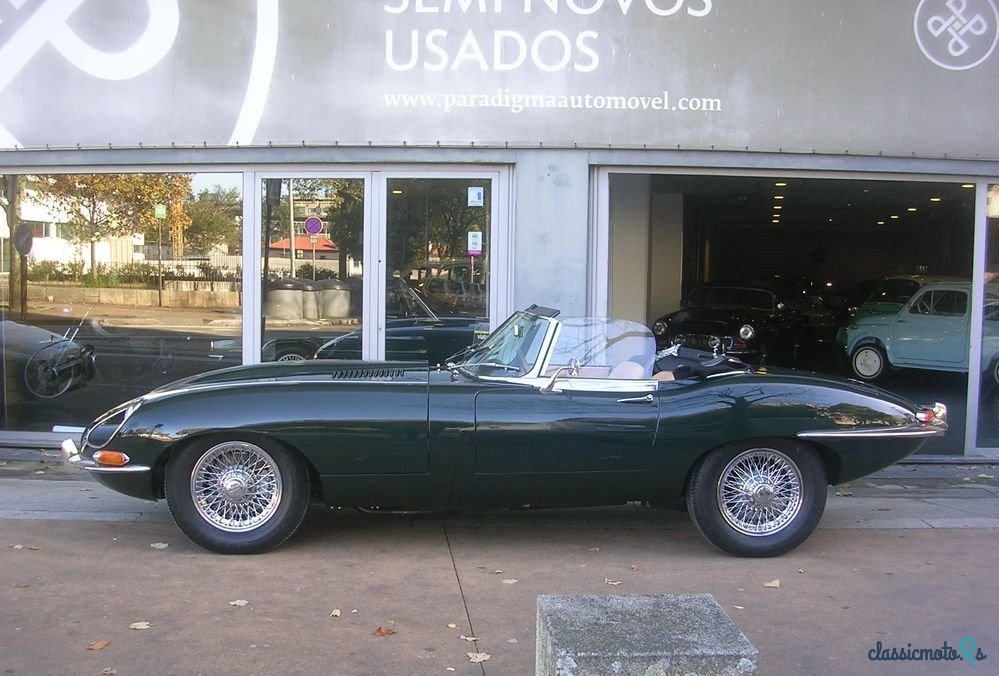 1968' Jaguar E-Type photo #1