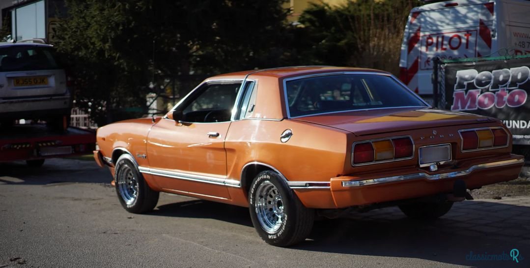 1975' Ford Mustang photo #5