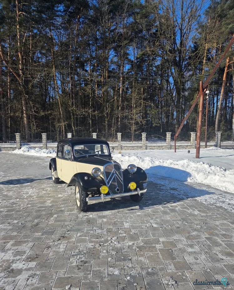 1952' Citroen B11 photo #2