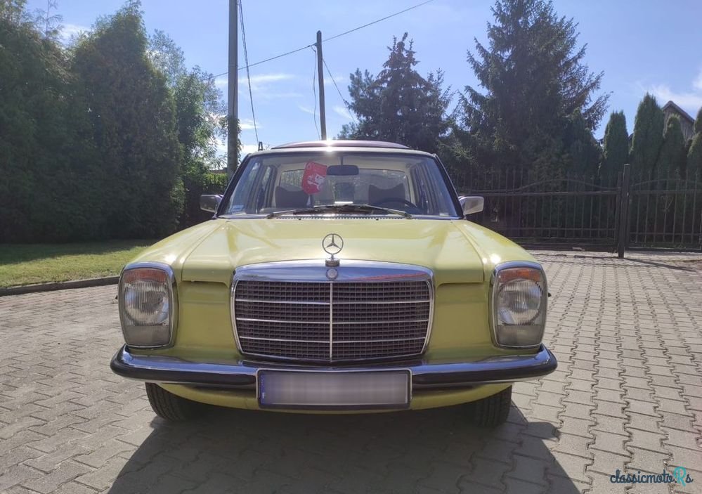 1974' Mercedes-Benz 115D photo #4