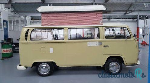 1971' Volkswagen Camper T2 Danbury photo #3