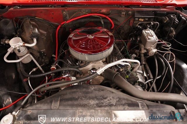 1982' Chevrolet C/K Truck photo #3