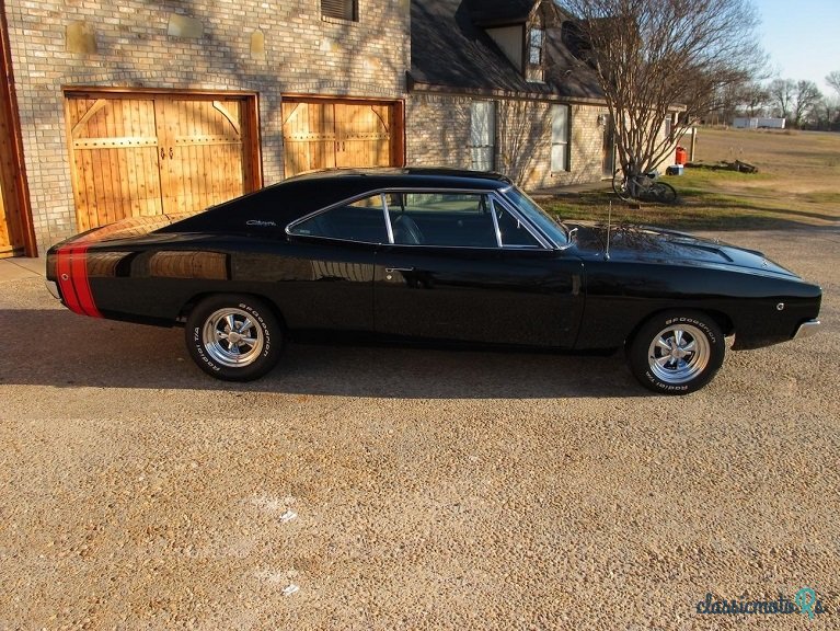 1968' Dodge Charger RT photo #5