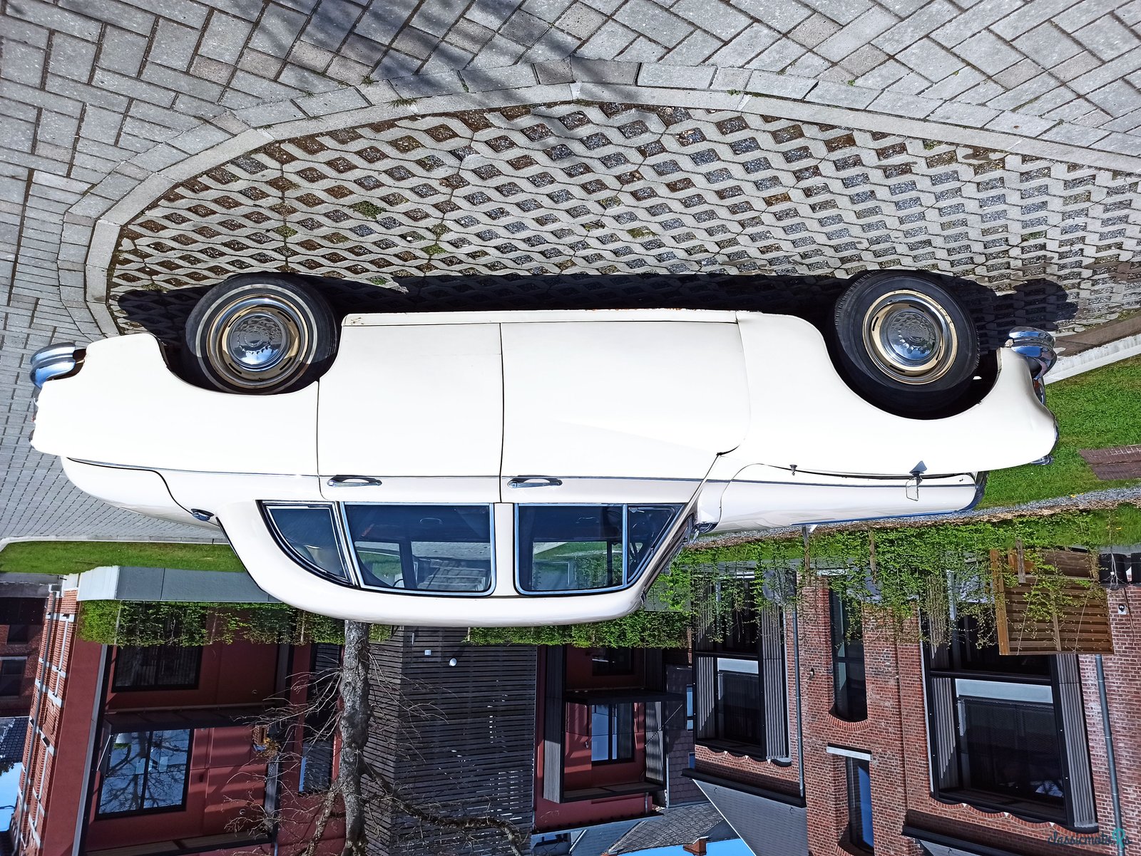 1961' Daimler Majestic 3.8 photo #2