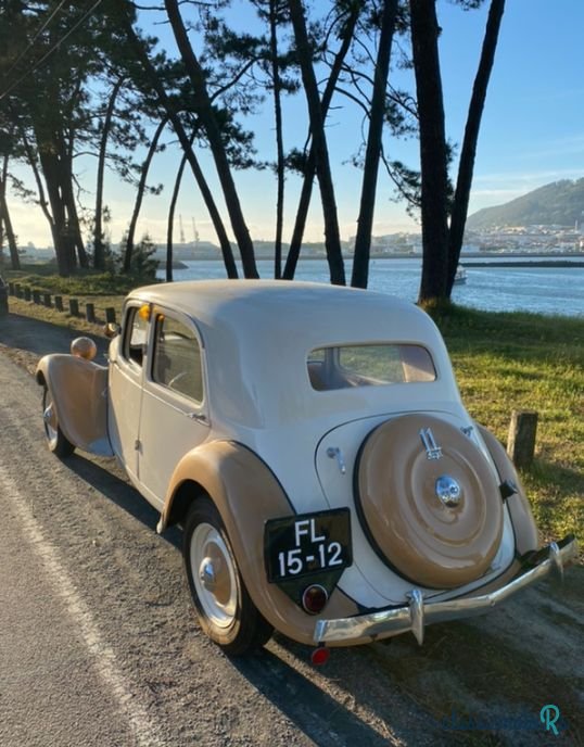 1948' Citroen 11 photo #2