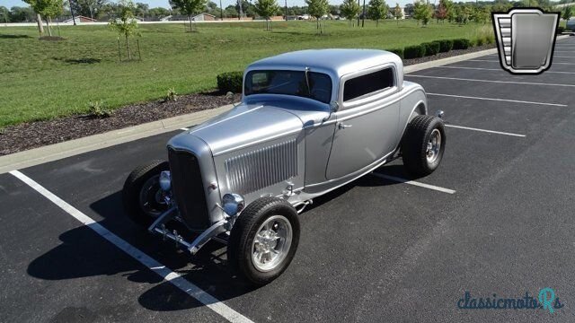1932' Ford photo #2