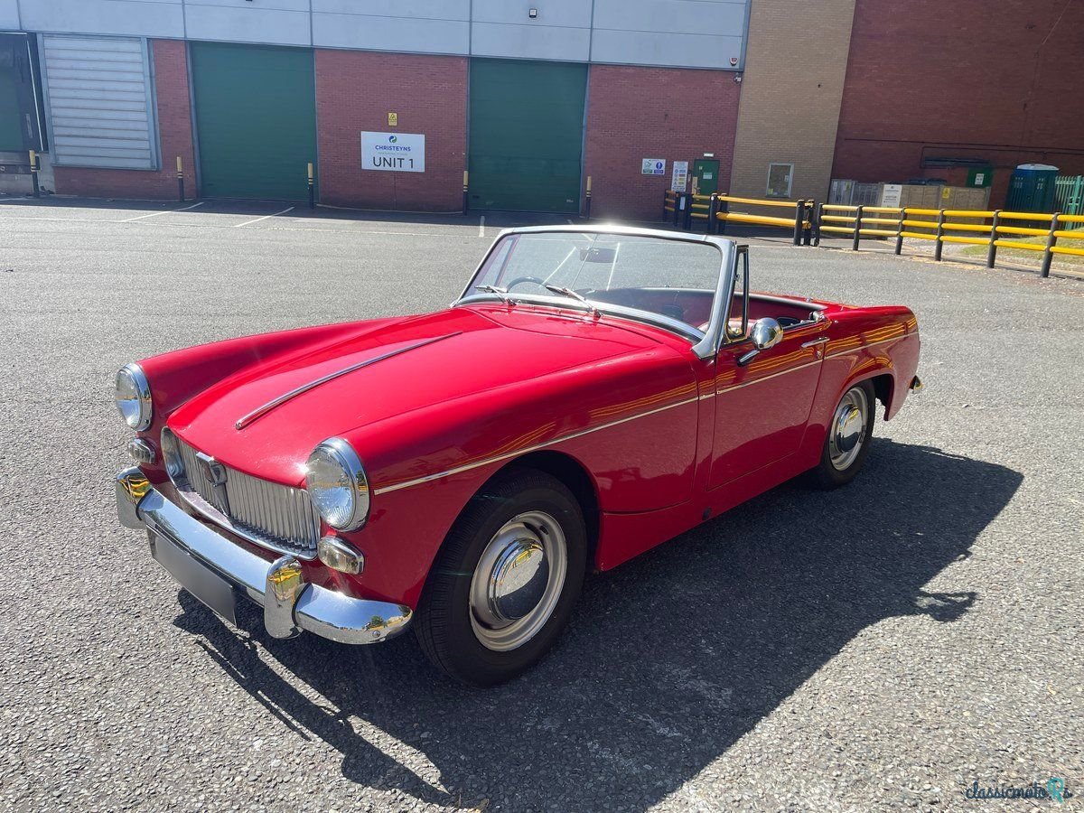 1966' MG Midget photo #2
