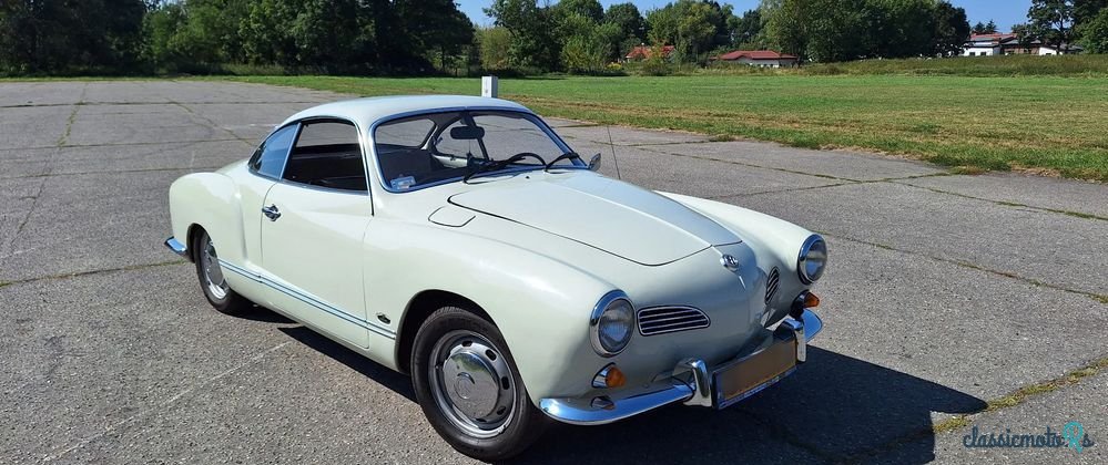 1969' Volkswagen Karmann Ghia photo #6