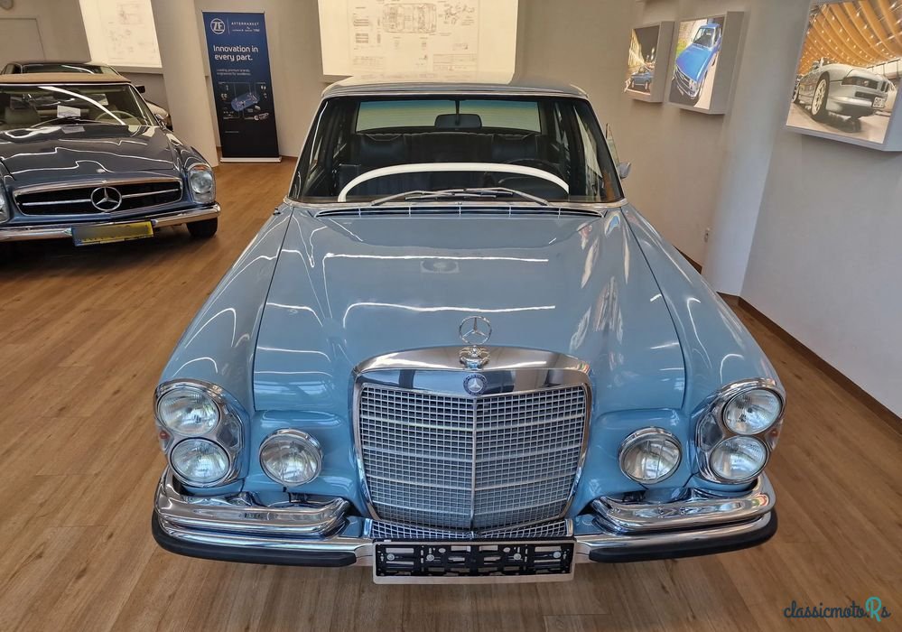 1972' Mercedes-Benz 280 photo #3