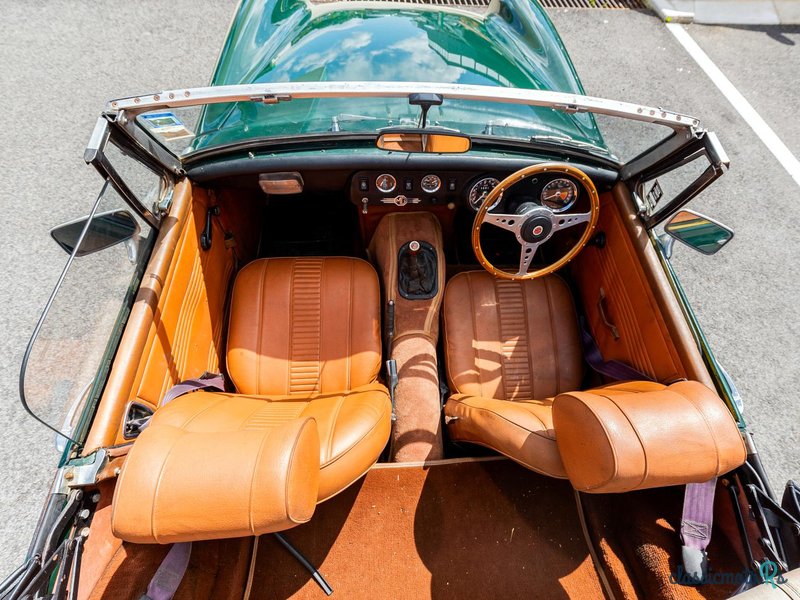 1977' MG Midget photo #5