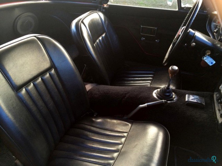 1970' MG MGB photo #5