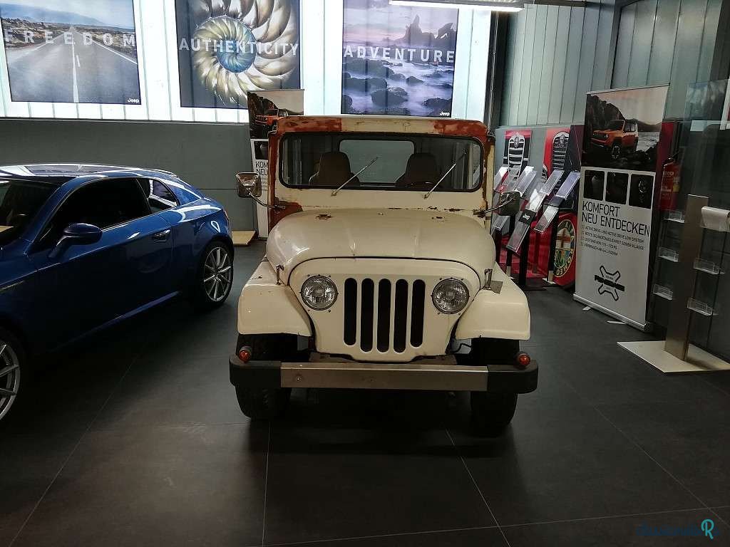 1968' Jeep DJ photo #2