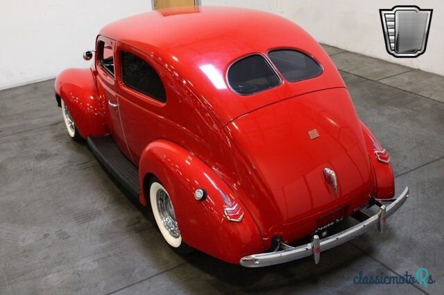 1940' Ford Custom photo #5
