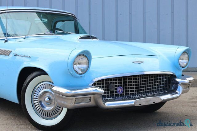 1957' Ford Thunderbird photo #4