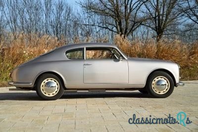 1955' Lancia Aurelia photo #6