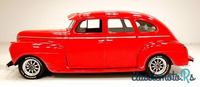 1941' Plymouth photo #2