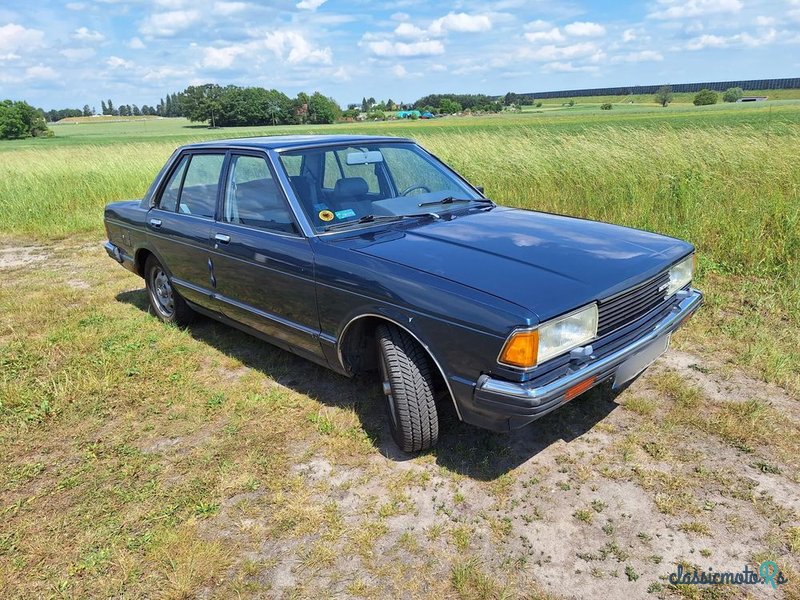 1980' Nissan Bluebird photo #1