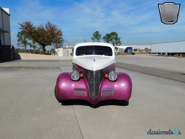 1939' Chevrolet Master Deluxe photo #2
