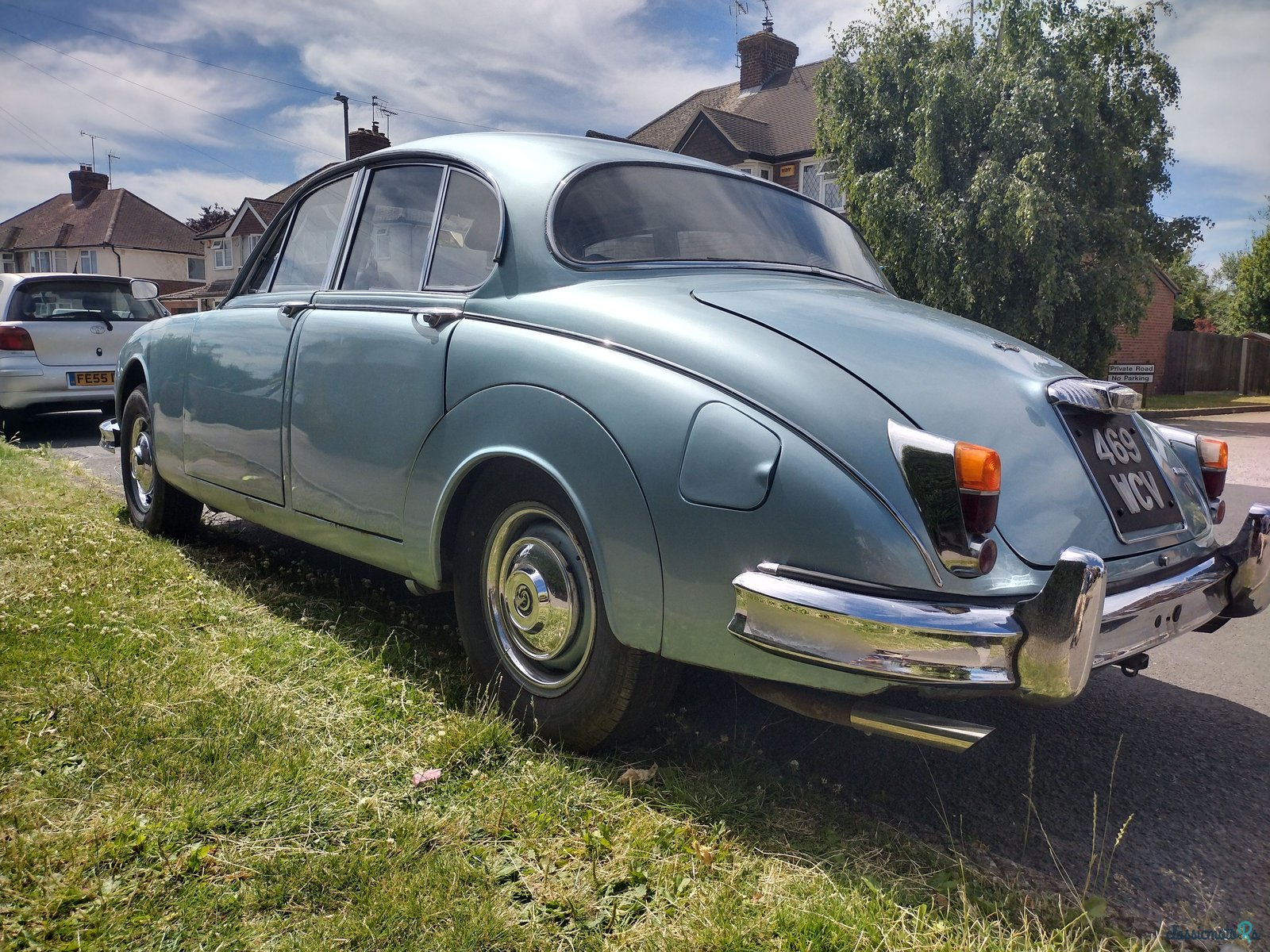 1963' Daimler V8250 photo #4