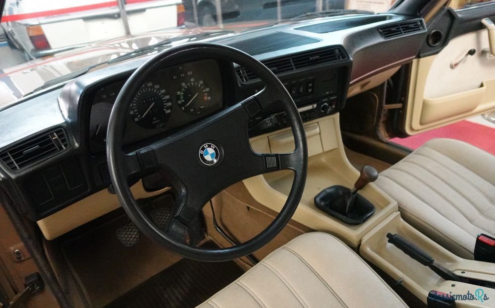 1980' BMW Seria 7 728 I photo #5