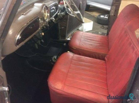 1963' Morris Minor photo #4