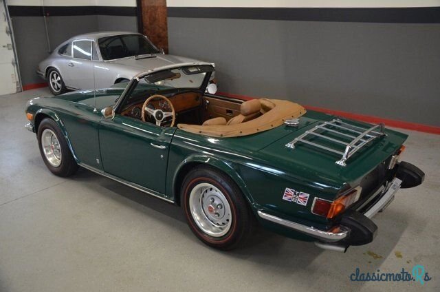 1975' Triumph TR6 photo #3