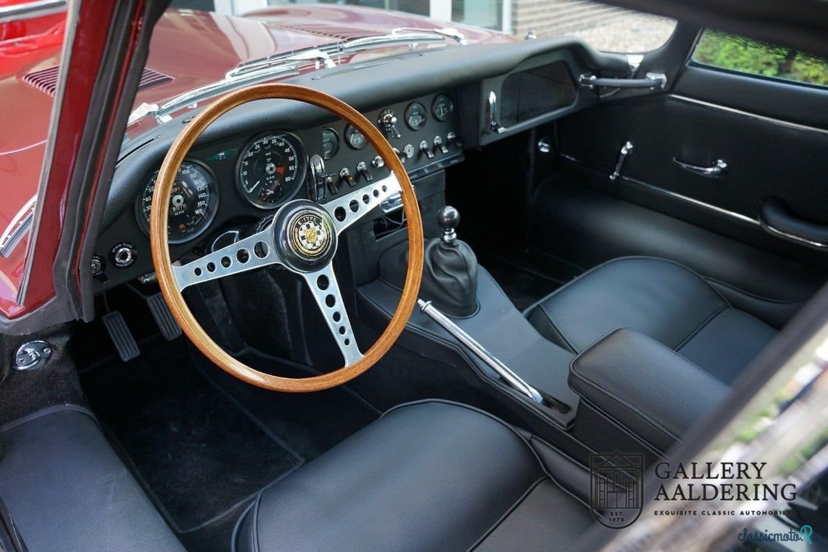 1964' Jaguar E-Type photo #3